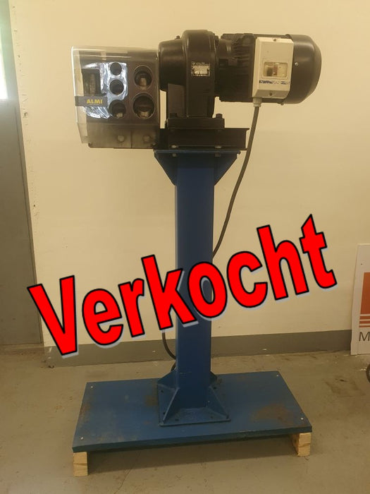 ALMI Uitklinkmachine